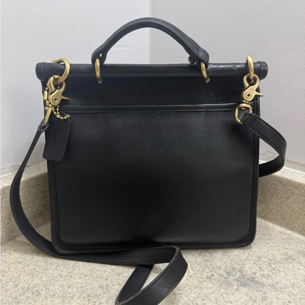 Vintage Coach Willis in Black - No. J5C-9927 - Picture 2 of 7